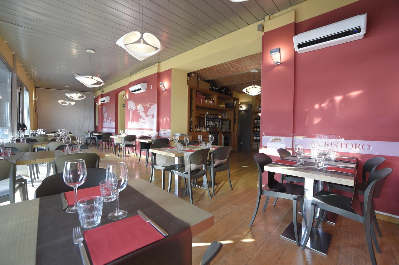 Locanda La Bottega Del Parco Pisa Luaran gambar